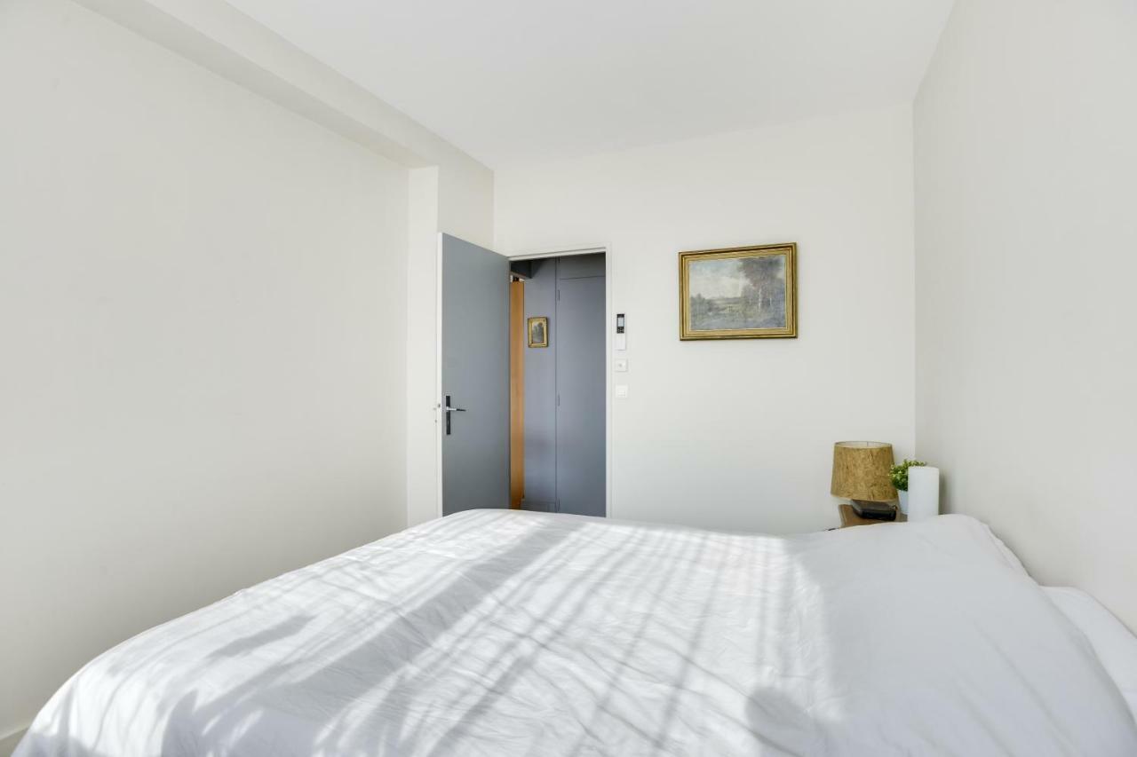 Charming Apartment With Terrace By Weekome Paris Dış mekan fotoğraf