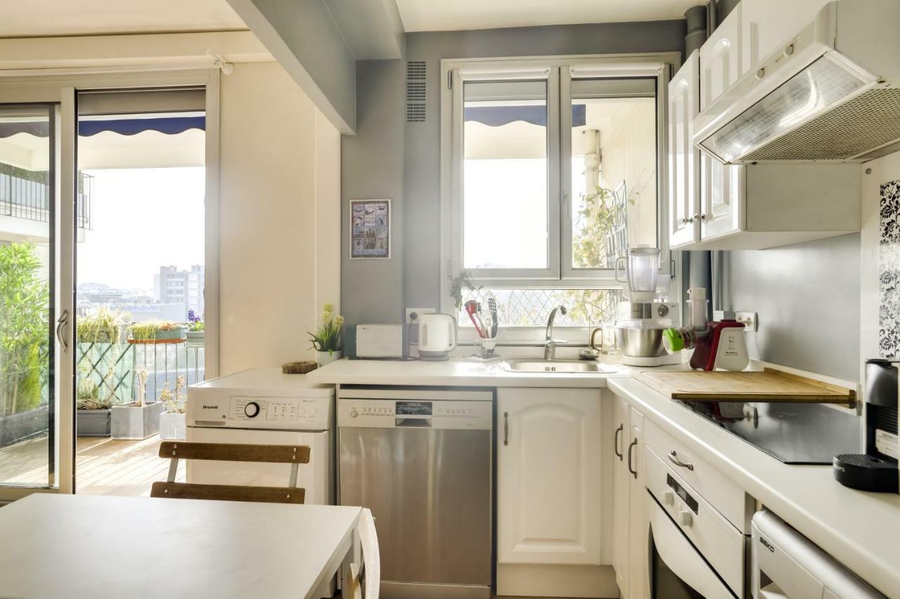 Charming Apartment With Terrace By Weekome Paris Dış mekan fotoğraf
